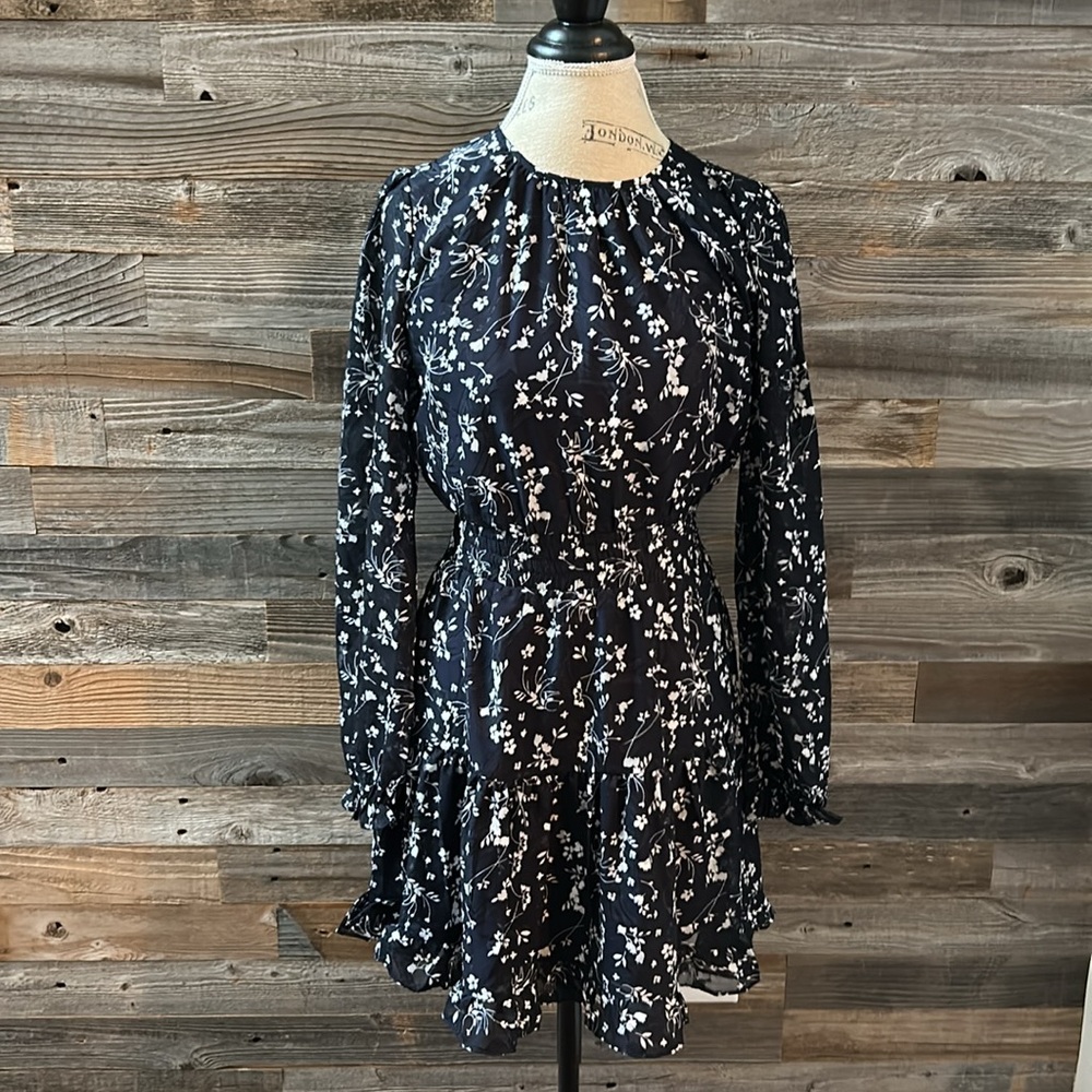 Lulu’s Too Cute Blue Floral Mini Dress, Size Small NWT - Picture 4 of 15